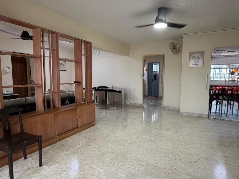 63 Chai Chee Road, 63 Chai Chee Road, Bedok / Upper East Coast, 3 Bedrooms, 1,431 sqft, HDB Flat For Sale, by Alice Choo, 500283097 - Living Room - PropertyGuru.com.sg
