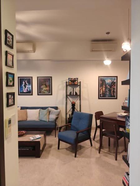 368 Thomson, 368 Thomson Road, Newton / Novena, 2 Bedrooms, 883 sqft, Condominium For Sale, by Joey Sia, 500283100 - Living Room - PropertyGuru.com.sg