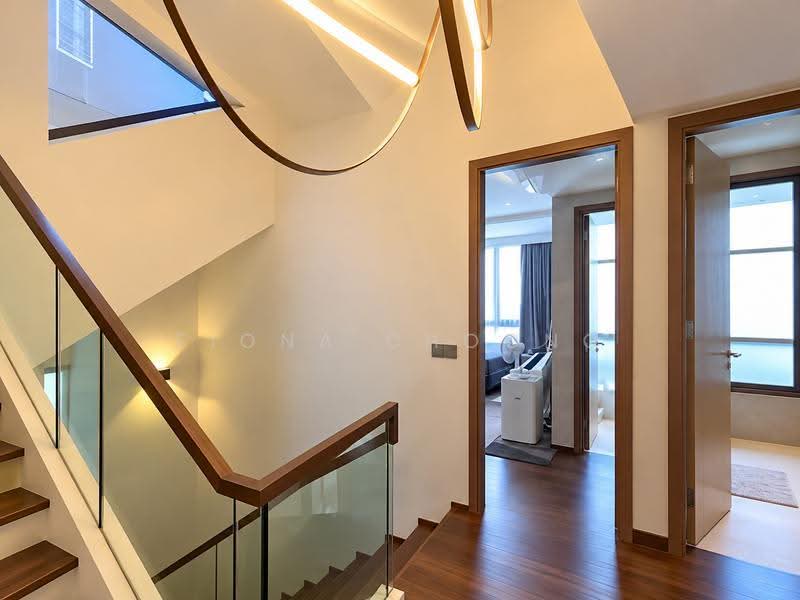 Montclair @ Whitley, Newton / Novena, 5 Bedrooms, 3,972 sqft, Cluster House For Rent, by Fiona Choong, 500283102 - Corridor - PropertyGuru.com.sg