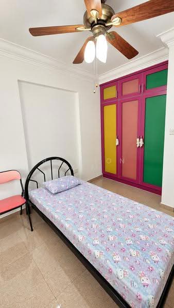 383A Bukit Batok West Avenue 5, 383A Bukit Batok West Avenue 5, Dairy Farm / Bukit Panjang / Choa Chu Kang, Room Rental, 120 sqft, HDB Flat For Rent, by Johnson Lim, 500283110 - Bedroom - PropertyGuru.com.sg