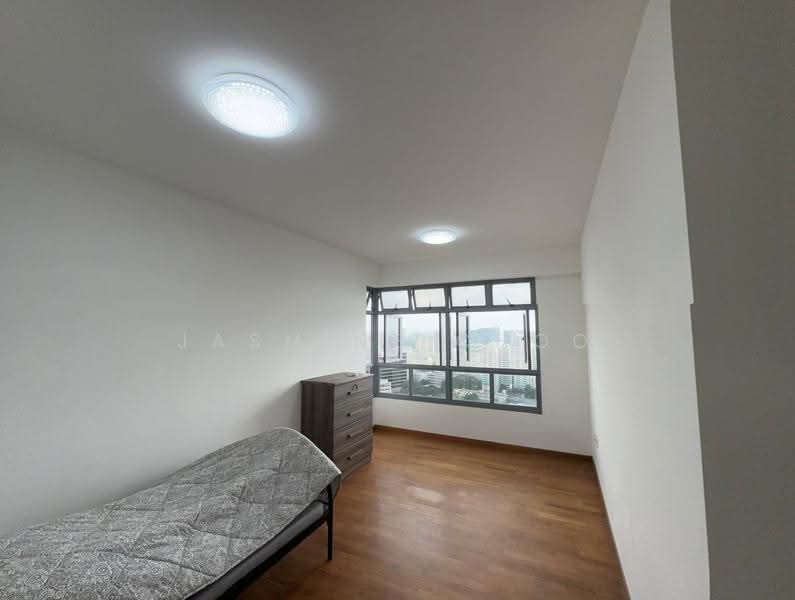 53 Strathmore Avenue, 53 Strathmore Avenue, Alexandra / Commonwealth, 3 Bedrooms, 88 sqft, HDB Flat For Sale, by Jasmine Choo, 500283130 - Bedroom - PropertyGuru.com.sg