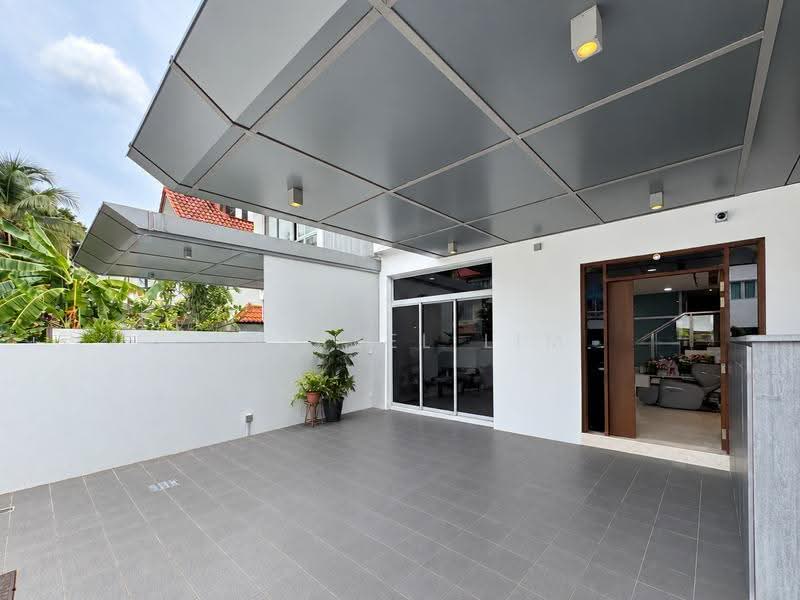 Serangoon Gardens 3.5-Storey Terrace with Lift, Rosyth Road / Leith Road / Phillips Avenue, Hougang / Punggol / Sengkang, 4 Bedrooms, 4,150 sqft, Terraced House For Rent, by Jazreel Lim, 500283134 - PropertyGuru.com.sg