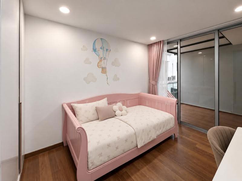Serangoon Gardens 3.5-Storey Terrace with Lift, Rosyth Road / Leith Road / Phillips Avenue, Hougang / Punggol / Sengkang, 4 Bedrooms, 4,150 sqft, Terraced House For Rent, by Jazreel Lim, 500283134 - PropertyGuru.com.sg