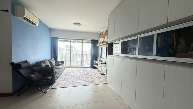 289B Punggol Place, 289B Punggol Place, Hougang / Punggol / Sengkang, 3 Bedrooms, 1,055 sqft, HDB Flat For Sale, by Grace Ho, 500283138 - Living Room - PropertyGuru.com.sg
