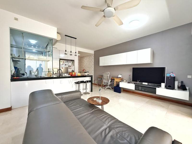 Waterfront Isle, 736 Bedok Reservoir Road, Bedok / Upper East Coast, 3 Bedrooms, 1,152 sqft, Condominium For Sale, by Liew Derrick, 500283147 - Living Room - PropertyGuru.com.sg