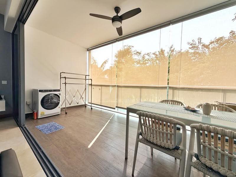 Waterfront Isle, 736 Bedok Reservoir Road, Bedok / Upper East Coast, 3 Bedrooms, 1,152 sqft, Condominium For Sale, by Liew Derrick, 500283147 - Balcony - PropertyGuru.com.sg