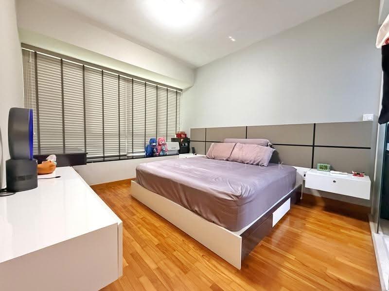 Waterfront Isle, 736 Bedok Reservoir Road, Bedok / Upper East Coast, 3 Bedrooms, 1,152 sqft, Condominium For Sale, by Liew Derrick, 500283147 - Bedroom - PropertyGuru.com.sg