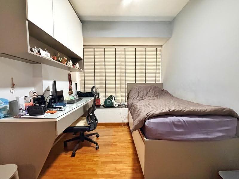 Waterfront Isle, 736 Bedok Reservoir Road, Bedok / Upper East Coast, 3 Bedrooms, 1,152 sqft, Condominium For Sale, by Liew Derrick, 500283147 - Bedroom - PropertyGuru.com.sg