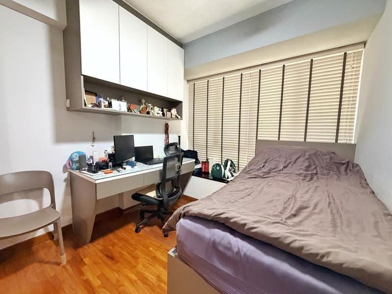 Waterfront Isle, 736 Bedok Reservoir Road, Bedok / Upper East Coast, 3 Bedrooms, 1,152 sqft, Condominium For Sale, by Liew Derrick, 500283147 - Bedroom - PropertyGuru.com.sg