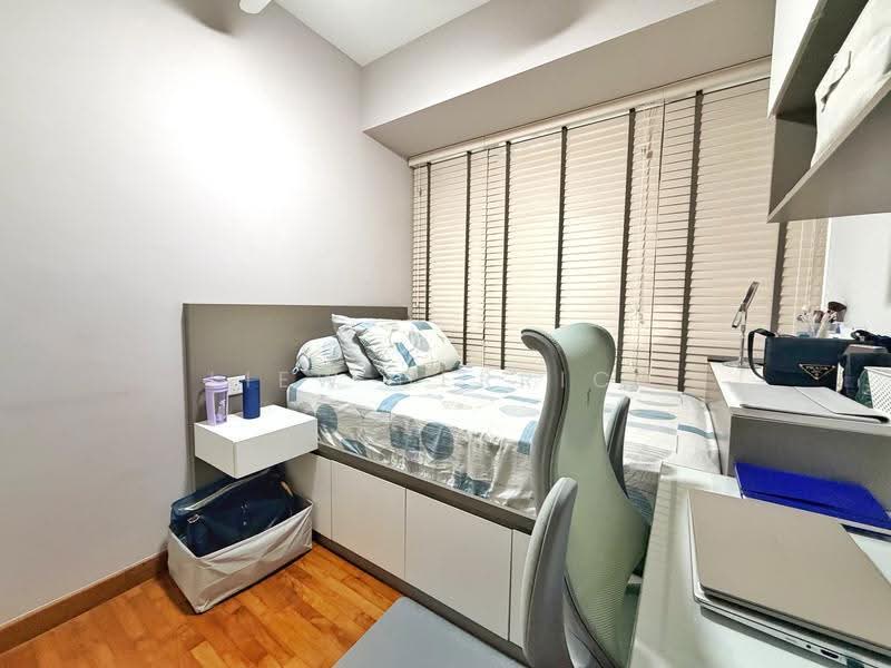 Waterfront Isle, 736 Bedok Reservoir Road, Bedok / Upper East Coast, 3 Bedrooms, 1,152 sqft, Condominium For Sale, by Liew Derrick, 500283147 - Bedroom - PropertyGuru.com.sg