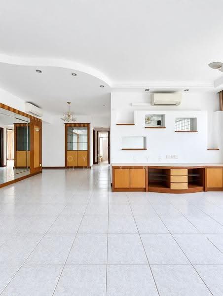Castle Green, 487 Yio Chu Kang Road, Mandai / Upper Thomson, 4 Bedrooms, 1,410 sqft, Condominium For Sale, by Joyce Lye Hui Xin, 500283153 - Living Room - PropertyGuru.com.sg