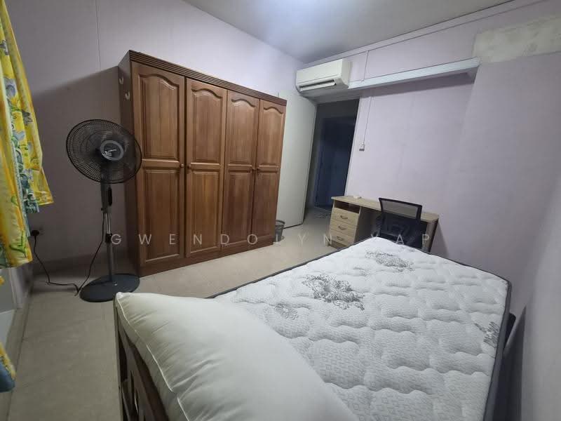 286D Toh Guan Road, 286D Toh Guan Road, Boon Lay / Jurong / Tuas, Room Rental, 120 sqft, HDB Flat For Rent, by Gwendolyn Yap, 500283158 - Bedroom - PropertyGuru.com.sg