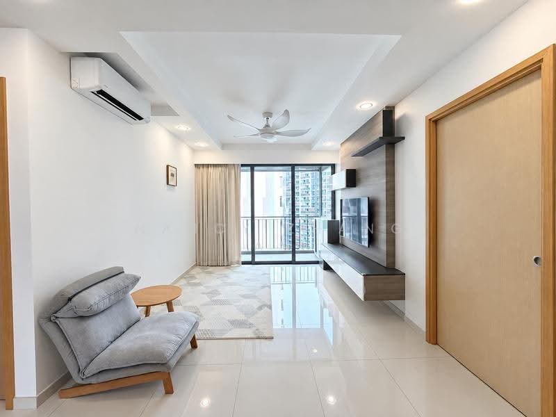 Esparina Residences, 125 Compassvale Bow, Hougang / Punggol / Sengkang, 2 Bedrooms, 829 sqft, Condominium For Sale, by Nancy Zhang Yani, 500283159 - PropertyGuru.com.sg