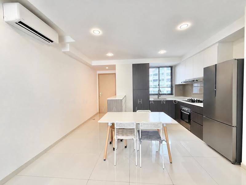 Esparina Residences, 125 Compassvale Bow, Hougang / Punggol / Sengkang, 2 Bedrooms, 829 sqft, Condominium For Sale, by Nancy Zhang Yani, 500283159 - PropertyGuru.com.sg