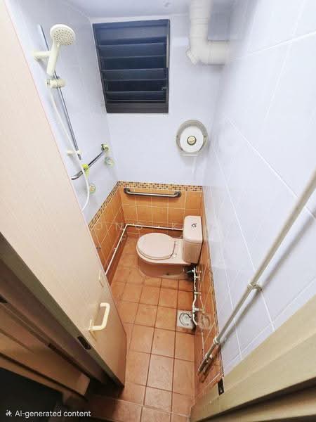 109 Aljunied Crescent, 109 Aljunied Crescent, Eunos / Geylang / Paya Lebar, 2 Bedrooms, 645 sqft, HDB Flat For Sale, by Wong King Fong, 500283163 - Bathroom - PropertyGuru.com.sg