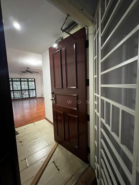 354 Ang Mo Kio Street 32, 354 Ang Mo Kio Street 32, Ang Mo Kio / Bishan / Thomson, 3 Bedrooms, 1,184 sqft, HDB Flat For Rent, by Lyn Wong, 500283171 - Living Room - PropertyGuru.com.sg