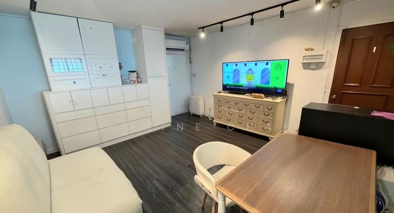4NG 91sqm at Yio Chu Kang MRT high floor unblocked views lift level renovated, Ang Mo Kio Avenue 6, 3 Bedrooms, 980 sqft, HDB Flat For Sale, by Jasmine Chan, 500283182 - Living Room - PropertyGuru.com.sg