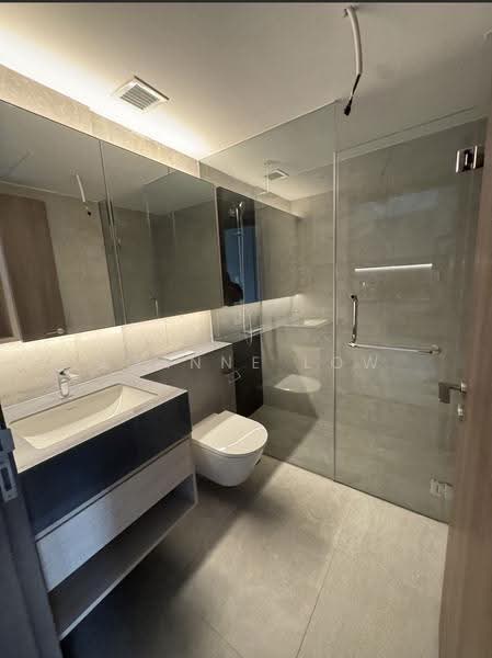 Orchard Sophia, 128 Sophia Road, Orchard / River Valley, 1 Bedroom, 474 sqft, Condominium For Rent, by Joanne Low, 500283183 - Bathroom - PropertyGuru.com.sg