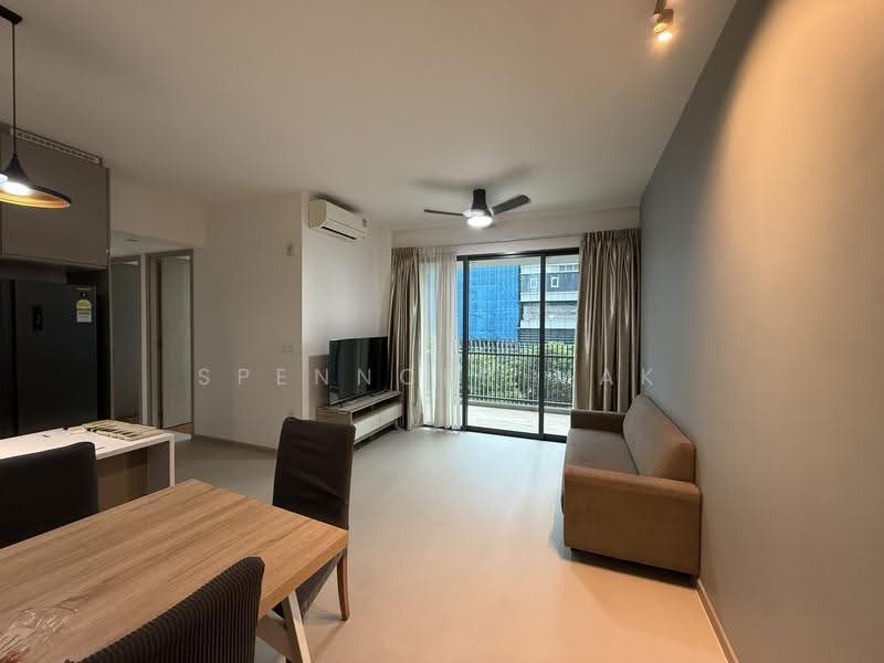 J Gateway, 2 Gateway Drive, Boon Lay / Jurong / Tuas, 3 Bedrooms, 969 sqft, Condominium For Sale, by Spenncer Mak, 500283197 - PropertyGuru.com.sg