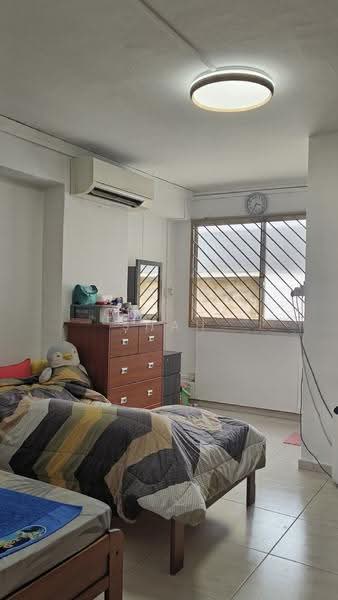 223 Choa Chu Kang Central, 223 Choa Chu Kang Central, Dairy Farm / Bukit Panjang / Choa Chu Kang, 3 Bedrooms, 1,120 sqft, HDB Flat For Sale, by Ooi Yi Shah, 500283209 - Bedroom - PropertyGuru.com.sg