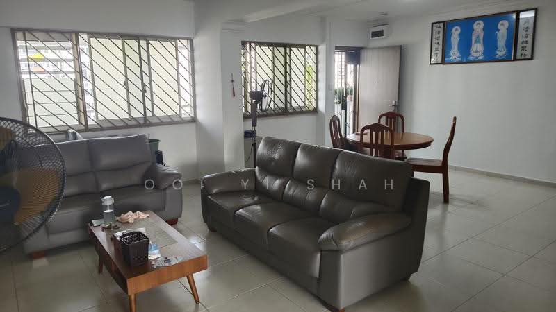 223 Choa Chu Kang Central, 223 Choa Chu Kang Central, Dairy Farm / Bukit Panjang / Choa Chu Kang, 3 Bedrooms, 1,120 sqft, HDB Flat For Sale, by Ooi Yi Shah, 500283209 - Living Room - PropertyGuru.com.sg