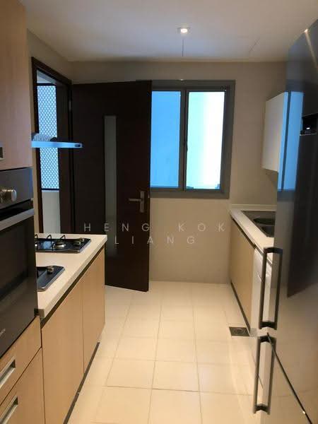 Residences @ Evelyn, 15 Evelyn Road, Newton / Novena, 3 Bedrooms, 1,539 sqft, Condominium For Sale, by Heng Kok Liang, 500283215 - Kitchen - PropertyGuru.com.sg
