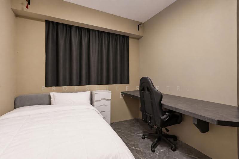 470A Fernvale Link, 470A Fernvale Link, Seletar / Yio Chu Kang, 2 Bedrooms, 732 sqft, HDB Flat For Sale, by JOHN YEO, 500283218 - Bedroom - PropertyGuru.com.sg