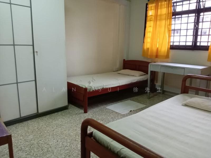 132 Ang Mo Kio Avenue 3, 132 Ang Mo Kio Avenue 3, Ang Mo Kio / Bishan / Thomson, Room Rental, 140 sqft, HDB Flat For Rent, by Alan Tsui 徐先生, 500283233 - Bedroom - PropertyGuru.com.sg