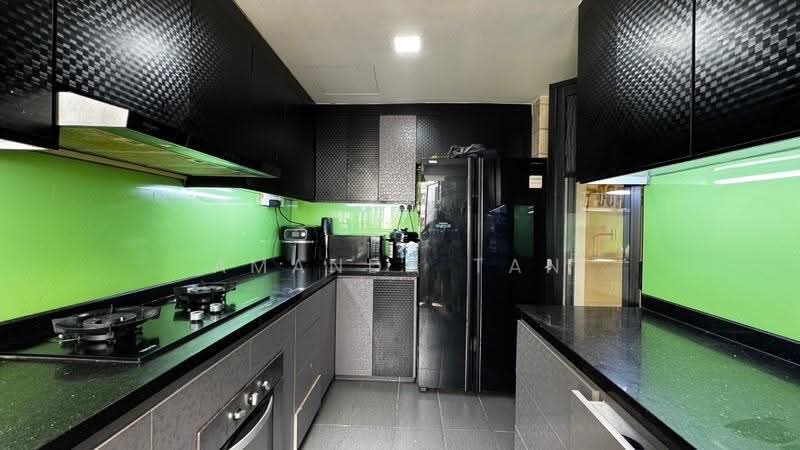 Parkview Apartments, 1 Bukit Batok Street 25, Dairy Farm / Bukit Panjang / Choa Chu Kang, 2 Bedrooms, 936 sqft, Apartment For Sale, by Amanda Tan, 500283239 - PropertyGuru.com.sg