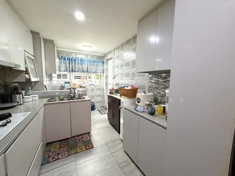 346 Ubi Avenue 1, 346 Ubi Avenue 1, Eunos / Geylang / Paya Lebar, 3 Bedrooms, 904 sqft, HDB Flat For Sale, by Sofhian Jaafar, 500283240 - Kitchen - PropertyGuru.com.sg