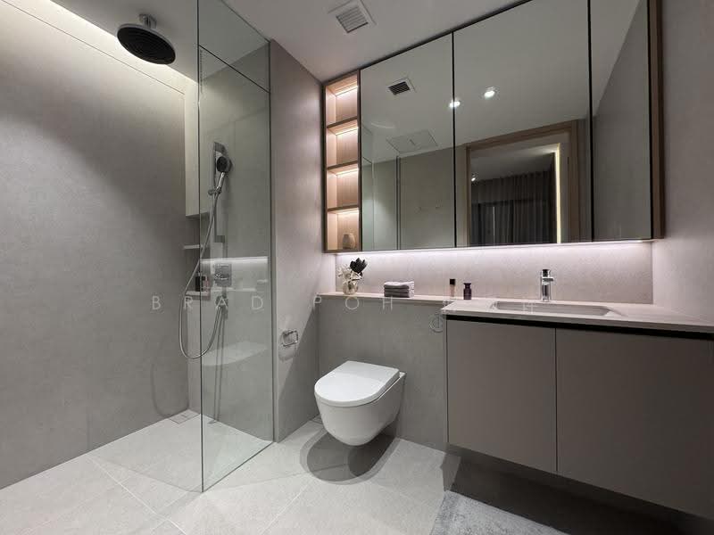 The Serra Residences, 7 Bassein Road, Newton / Novena, 2 Bedrooms, 710 sqft, Condominium For Sale, by Brad Poh 傅杨评, 500283248 - Bathroom - PropertyGuru.com.sg