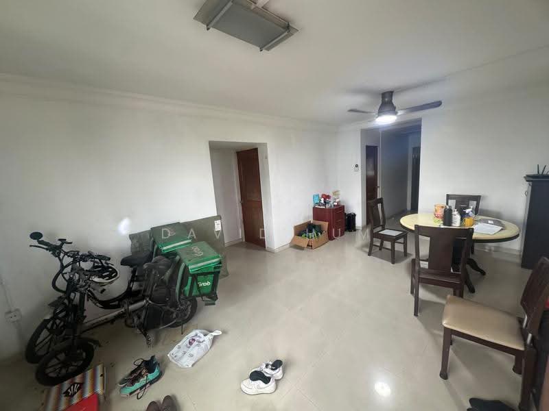 576 Ang Mo Kio Avenue 10, 576 Ang Mo Kio Avenue 10, Ang Mo Kio / Bishan / Thomson, 3 Bedrooms, 1,100 sqft, HDB Flat For Rent, by David Hum, 500283262 - Living Room - PropertyGuru.com.sg