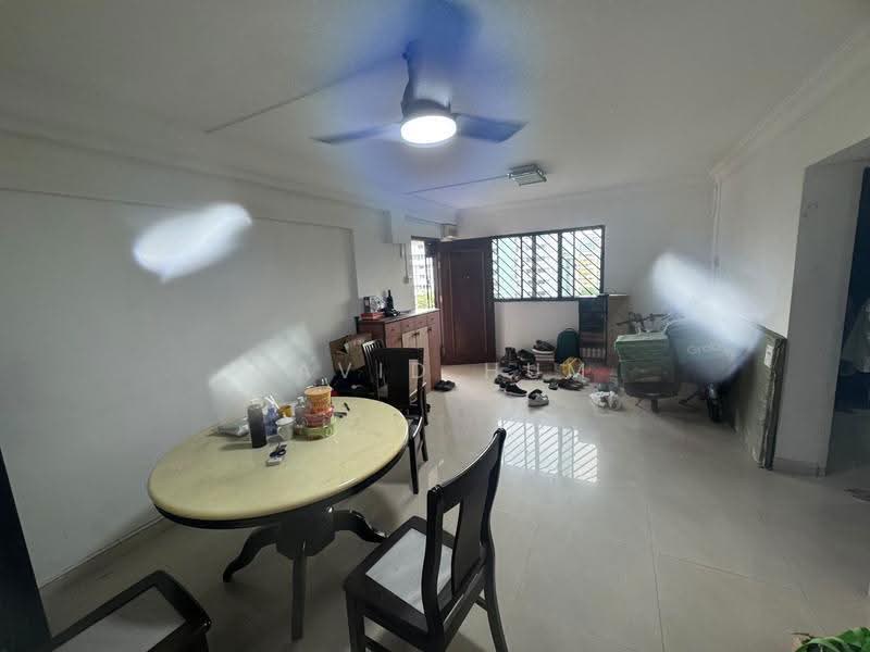 576 Ang Mo Kio Avenue 10, 576 Ang Mo Kio Avenue 10, Ang Mo Kio / Bishan / Thomson, 3 Bedrooms, 1,100 sqft, HDB Flat For Rent, by David Hum, 500283262 - Living Room - PropertyGuru.com.sg