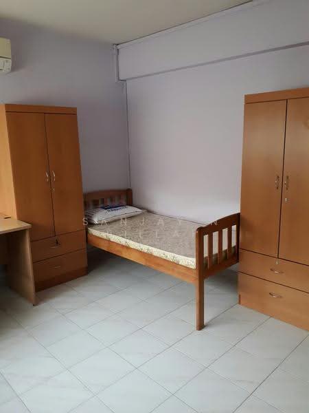 216 Bukit Batok Street 21, 216 Bukit Batok Street 21, Dairy Farm / Bukit Panjang / Choa Chu Kang, Room Rental, 120 sqft, HDB Flat For Rent, by Sanjay N Pillai, 500283264 - Bedroom - PropertyGuru.com.sg