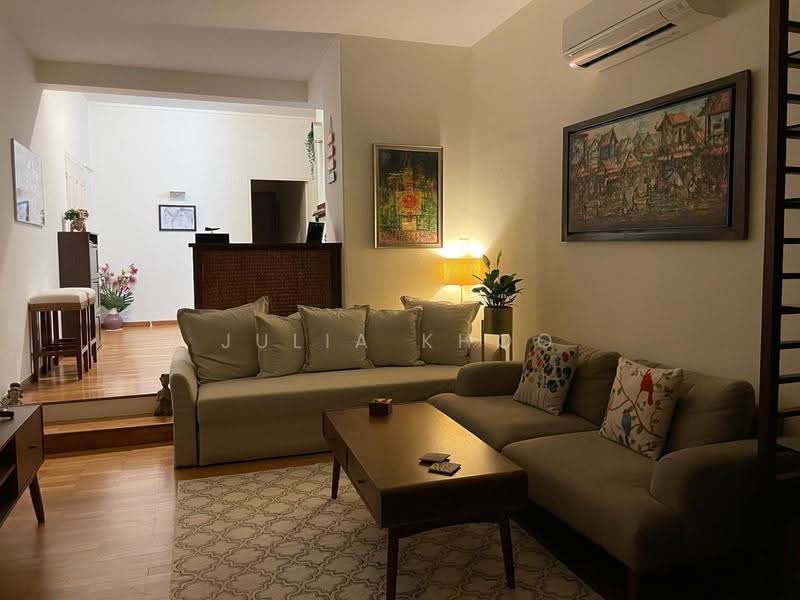 Eastern Lagoon I, 216 Upper East Coast Road, Bedok / Upper East Coast, Room Rental, 120 sqft, Condominium For Rent, by Julia Khoo, 500283270 - Living Room - PropertyGuru.com.sg