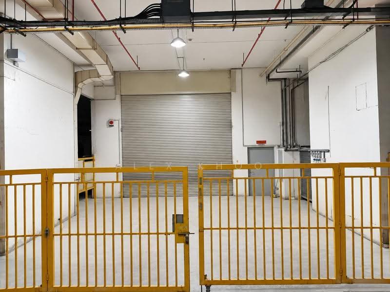 Wcega Plaza, 1 Bukit Batok Crescent, Dairy Farm / Bukit Panjang / Choa Chu Kang, 1,632 sqft, Factory / Workshop (B2) For Rent, by Alex Khoo, 500283272 - Exterior - CommercialGuru.com.sg