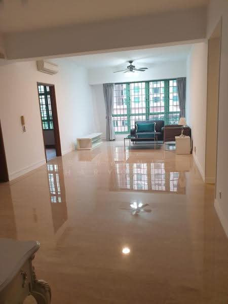 Tiara, 1 Kim Seng Walk, Orchard / River Valley, 4 Bedrooms, 1,560 sqft, Apartment For Sale, by Suryani Haryono, 500283279 - Living Room - PropertyGuru.com.sg