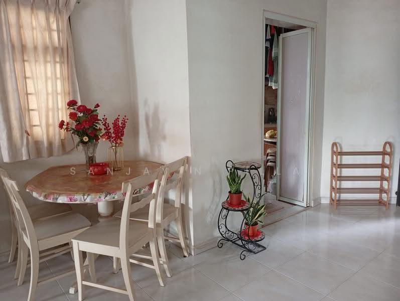 508B Wellington Circle, 508B Wellington Circle, Sembawang / Yishun, Room Rental, 120 sqft, HDB Flat For Rent, by Sanjay N Pillai, 500283282 - Dining Room - PropertyGuru.com.sg