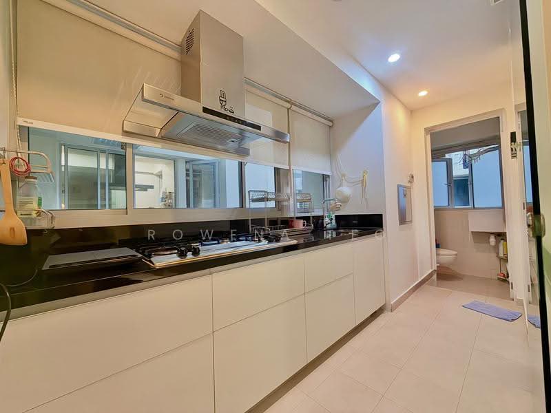 Hillvista, 1 Elizabeth Drive, Dairy Farm / Bukit Panjang / Choa Chu Kang, 3 Bedrooms, 1,184 sqft, Condominium For Sale, by Rowena Teo, 500283284 - Wet kitchen - PropertyGuru.com.sg