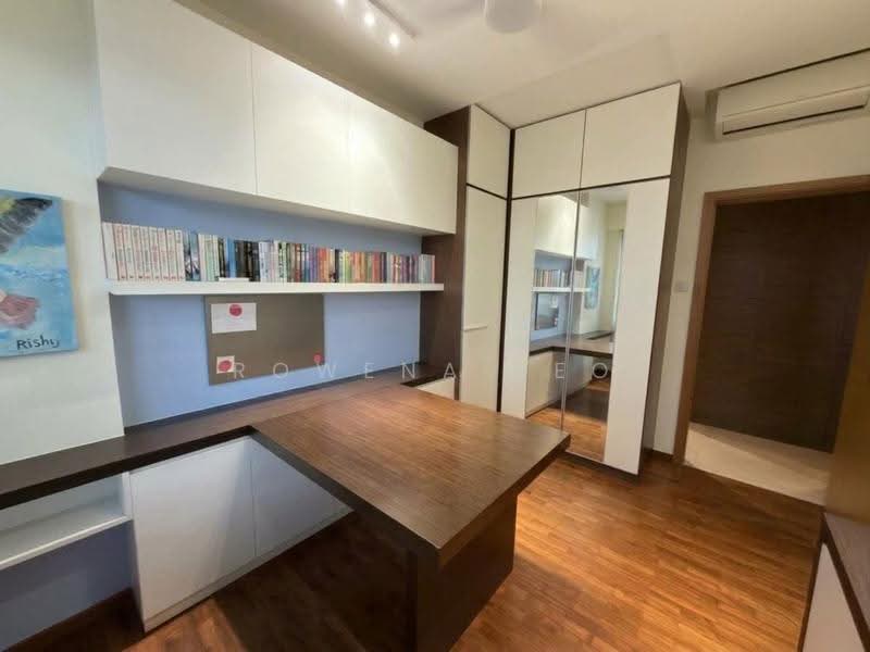 Hillvista, 1 Elizabeth Drive, Dairy Farm / Bukit Panjang / Choa Chu Kang, 3 Bedrooms, 1,184 sqft, Condominium For Sale, by Rowena Teo, 500283284 - Common bedroom2 - PropertyGuru.com.sg
