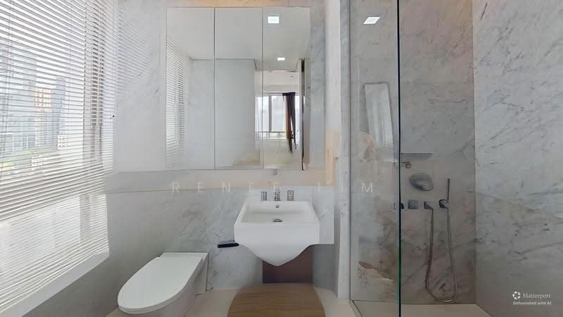 Scotts Square, 8 Scotts Road, Orchard / River Valley, 3 Bedrooms, 1,249 sqft, Condominium For Sale, by Renee Lim, 500283295 - Master Bathroom - PropertyGuru.com.sg