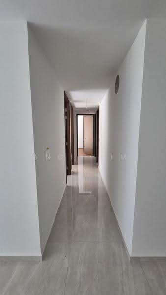 Grand Dunman, 6 Dunman Road, East Coast / Marine Parade, 3 Bedrooms, 958 sqft, Condominium For Rent, by Angie Lim, 500283297 - Corridor - PropertyGuru.com.sg
