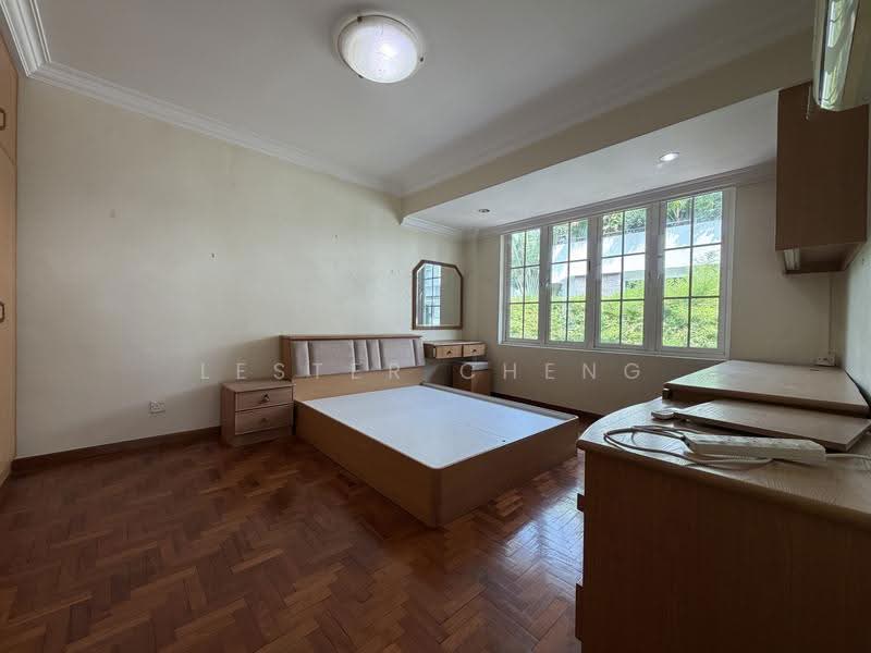 Semi-Detached Home, Coronation Road West, Tanglin / Holland / Bukit Timah, 5 Bedrooms, 3,000 sqft, Semi-Detached House For Rent, by Lester Cheng, 500283305 - Bedroom - PropertyGuru.com.sg