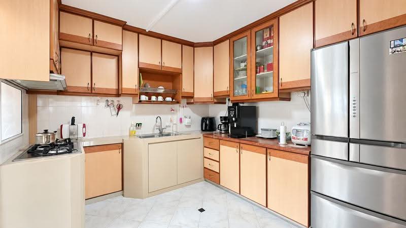 60 Geylang Bahru, 60 Geylang Bahru, Balestier / Toa Payoh, 3 Bedrooms, 1,291 sqft, HDB Flat For Sale, by Clarence Long, 500283308 - Kitchen - PropertyGuru.com.sg