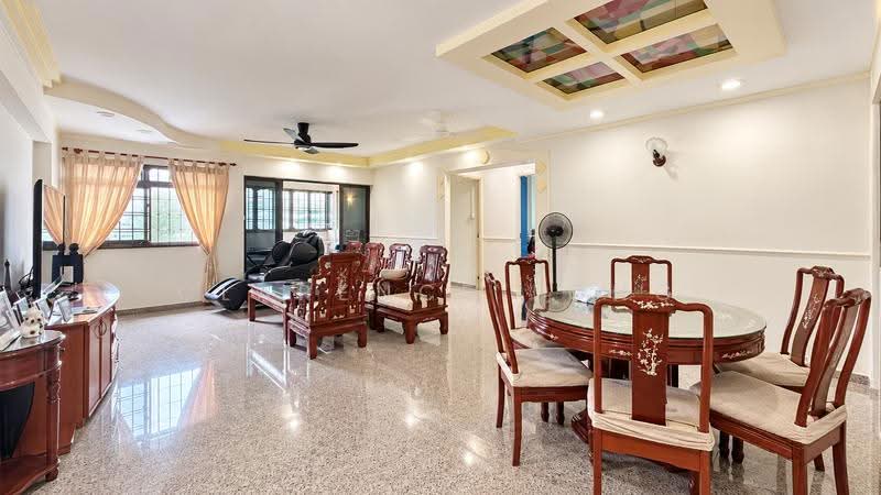 60 Geylang Bahru, 60 Geylang Bahru, Balestier / Toa Payoh, 3 Bedrooms, 1,291 sqft, HDB Flat For Sale, by Clarence Long, 500283308 - Living Room - PropertyGuru.com.sg