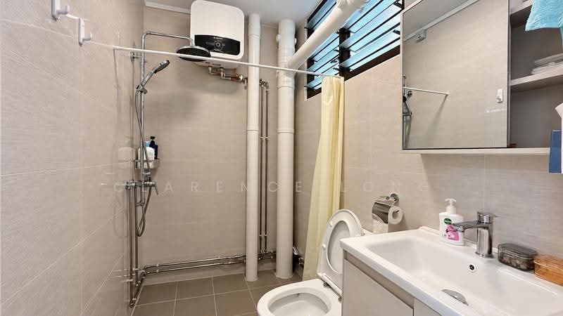 60 Geylang Bahru, 60 Geylang Bahru, Balestier / Toa Payoh, 3 Bedrooms, 1,291 sqft, HDB Flat For Sale, by Clarence Long, 500283308 - Bathroom - PropertyGuru.com.sg