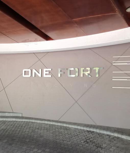 One Fort, 1 Fort Road, East Coast / Marine Parade, 2 Bedrooms, 1,055 sqft, Condominium For Rent, by Tracey Ng, 500283311 - PropertyGuru.com.sg