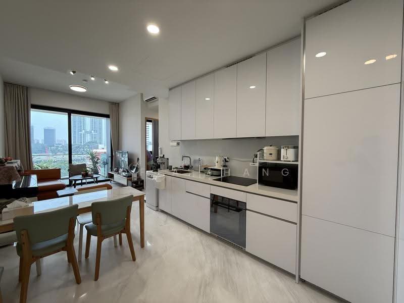 Peak Residence, 333 Thomson Road, Newton / Novena, 2 Bedrooms, 776 sqft, Condominium For Sale, by Sofia Zhang, 500283320 - Kitchen - PropertyGuru.com.sg
