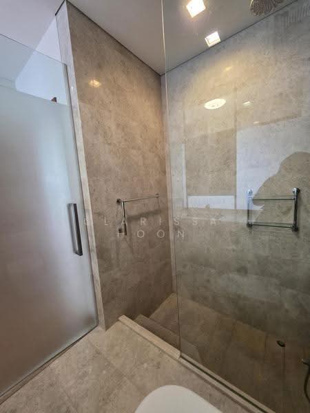 Woodhaven, 71 Woodgrove Avenue, Admiralty / Woodlands, 2 Bedrooms, 1,023 sqft, Condominium For Sale, by Clarissa Hoon, 500283325 - Bathroom - PropertyGuru.com.sg