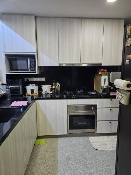 River Isles, 54 Edgedale Plains, Hougang / Punggol / Sengkang, 3 Bedrooms, 947 sqft, Condominium For Sale, by Matthew Lin, 500283338 - Kitchen - PropertyGuru.com.sg